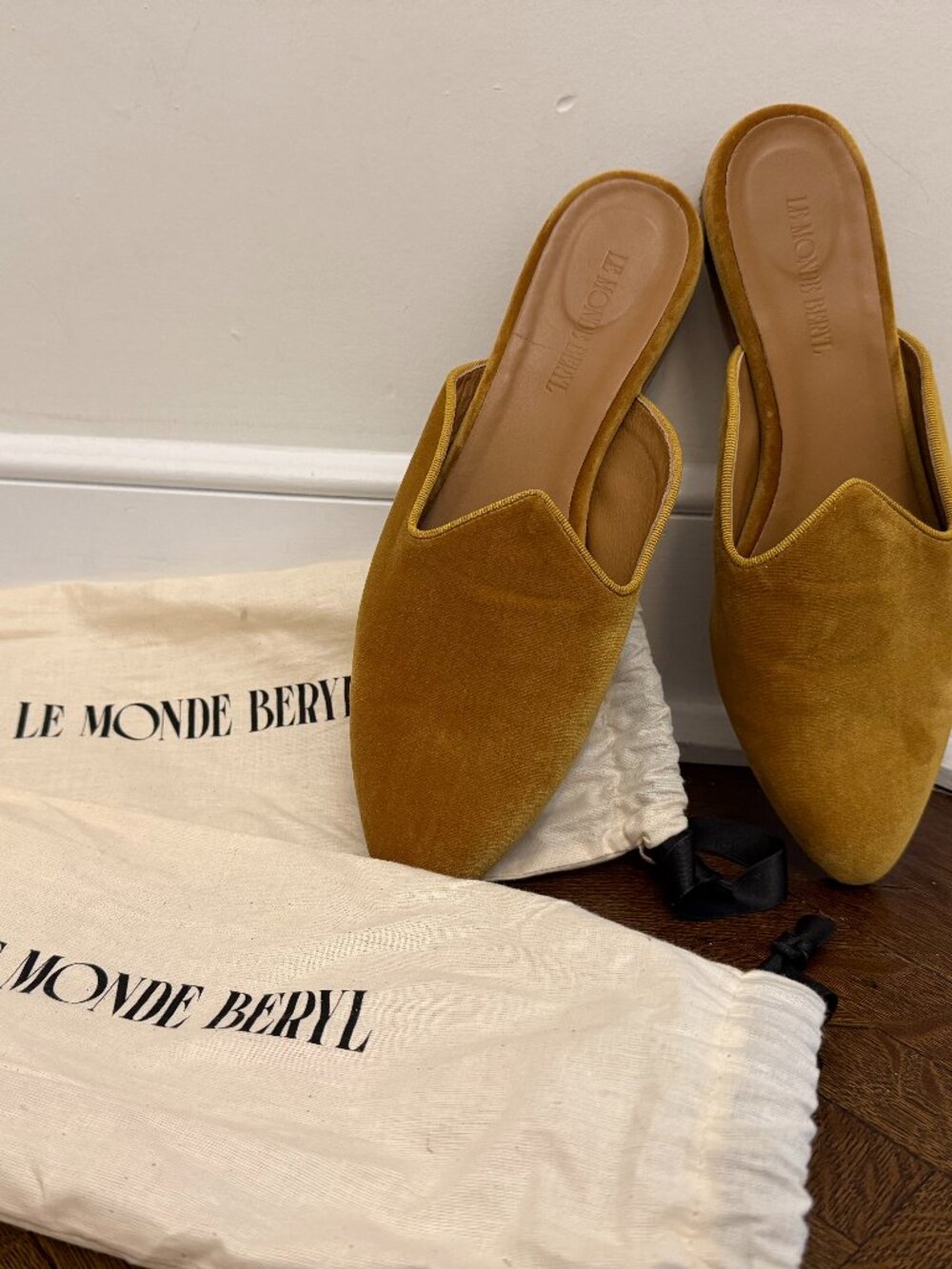Le Monde Beryl Velvet Ochre Mules